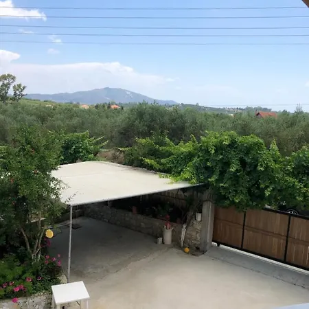 Kalogeris House Mouzaki